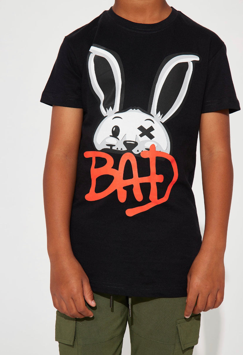 “BAD BUNNY” TEE