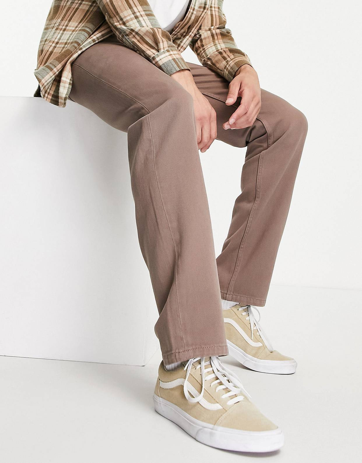 “WASHED BROWN” JEANS - Amessio